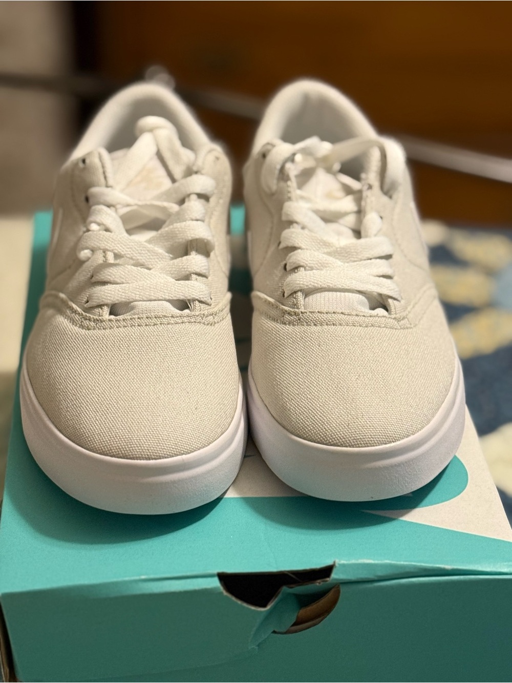 Nike SB Check Canvas skateboarding shoes , NWT, YOUTH 4.5 - Picture 2 of 10